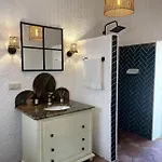 Merian's House