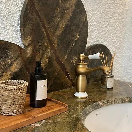 Merian's House フェティエ