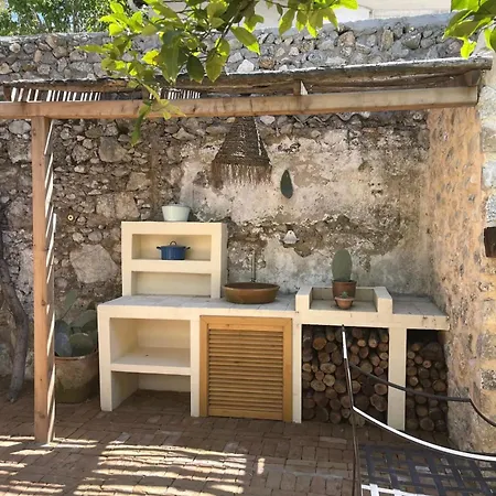 Merian's House Vilă